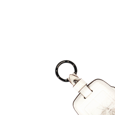 Land / Range Rover Natural Himalayan Crocodile Leather Car Key Fob Cover With Silver Ring + Stud Hardware, Hardware Closeup